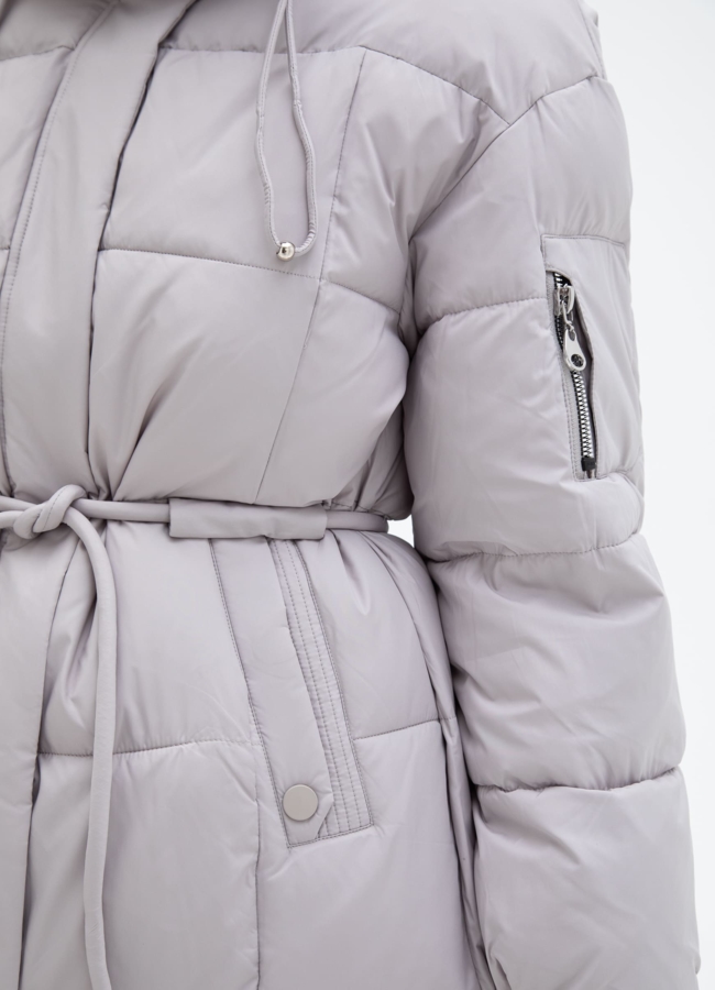 Женский пуховик с капюшоном  модель № 29109 универмаг малина