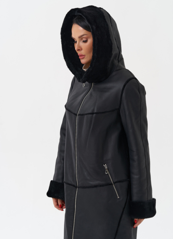 Натуральная дубленка с капюшоном