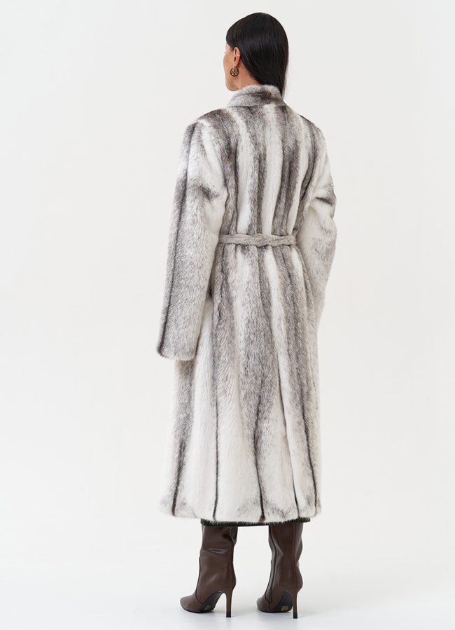 фото Длинная шуба из норки крестовки модель № 31320