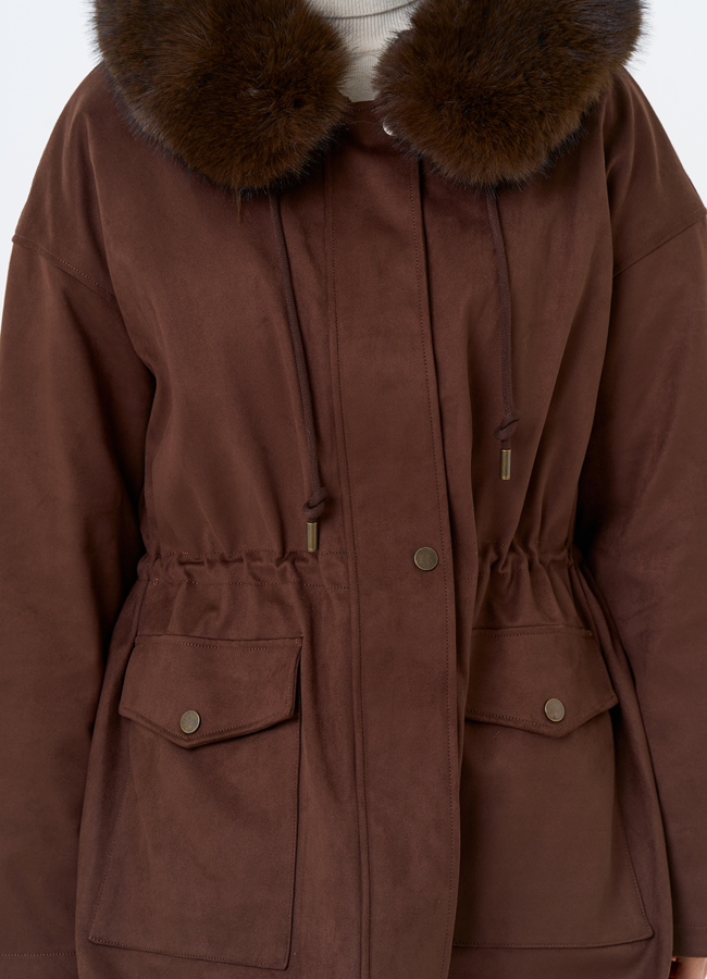 Женская парка из эко замши с капюшоном из эко меха модель № 31947 универмаг малина