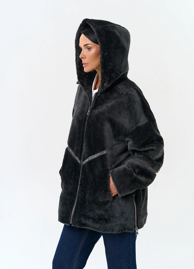 Женская натуральная дубленка с капюшоном модель № 34132 в кредит фото