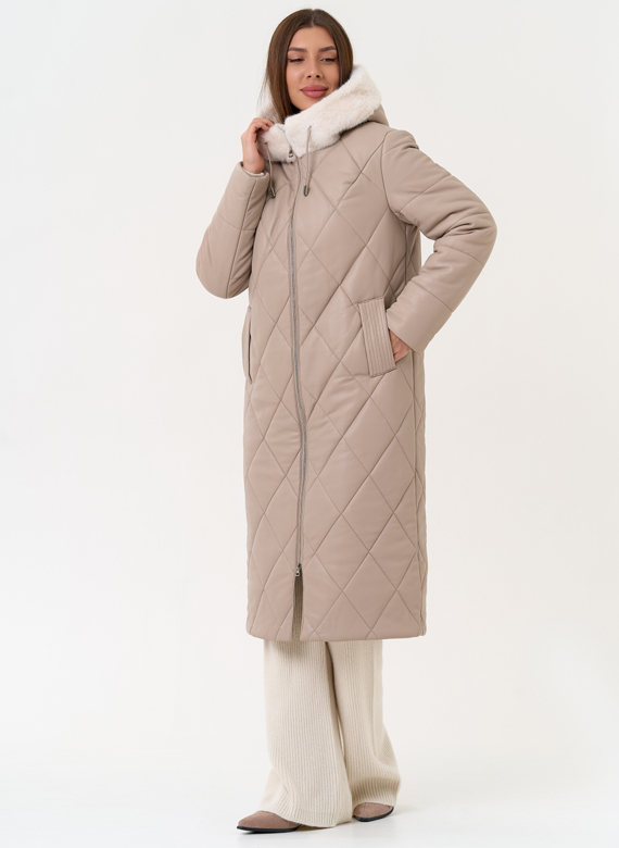 Женское пальто из эко кожи с капюшоном