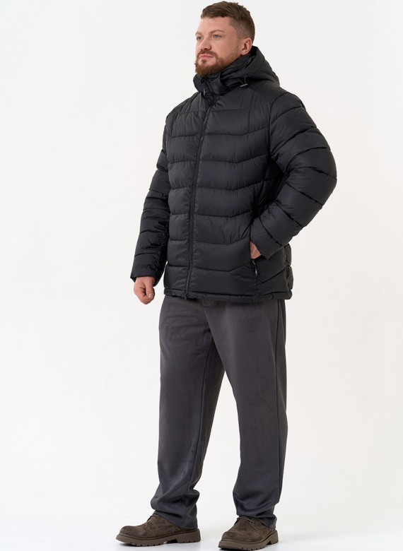 Мужской пуховик черного цвета