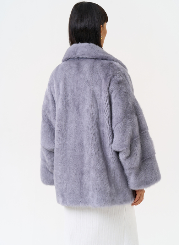 Куртка из меха норки с английским воротником